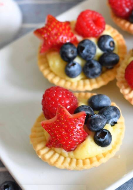 Tartlets (Apple Crumble/Lemon Meringue) - 6 x 6cm